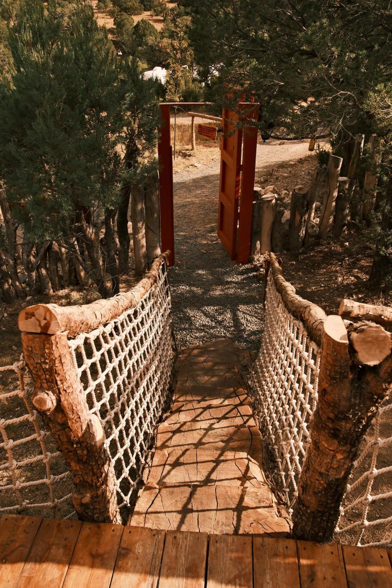 Crows Nest Treehouse At El Mstico Ranch Villa Nogal ภายนอก รูปภาพ
